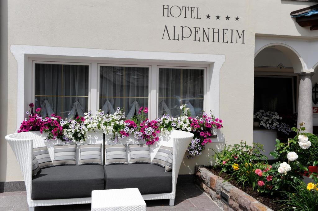 Alpenheim Charming & Spa Hotel Ortisei Exterior foto